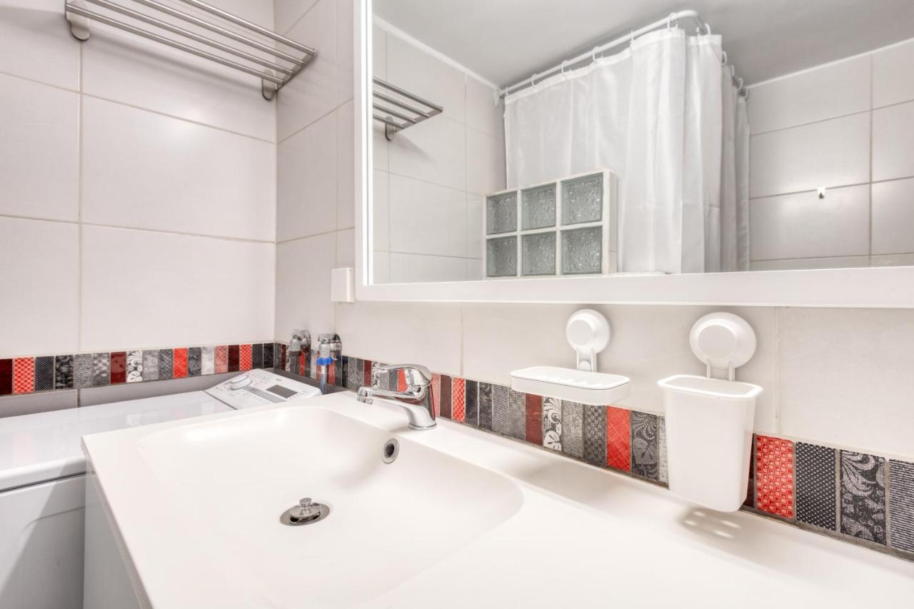 Modern 2-Bedroom Apt, 200M From The Acropolis Atény Exteriér fotografie