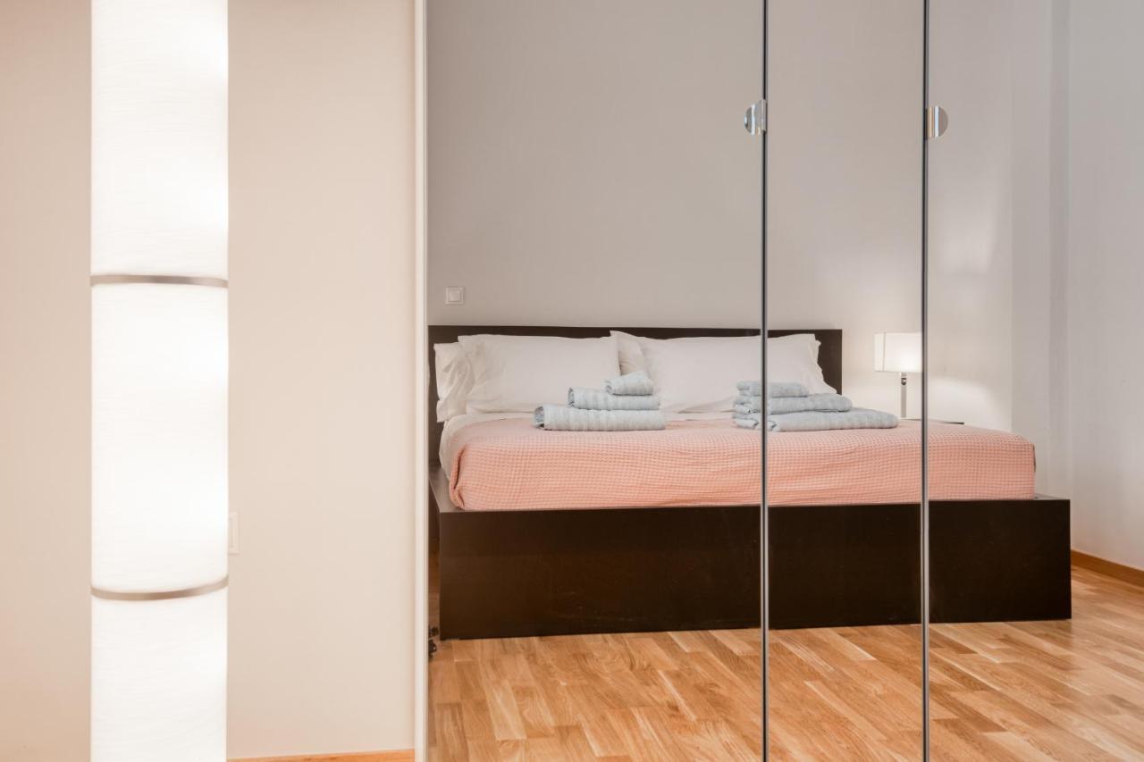 Modern 2-Bedroom Apt, 200M From The Acropolis Atény Exteriér fotografie