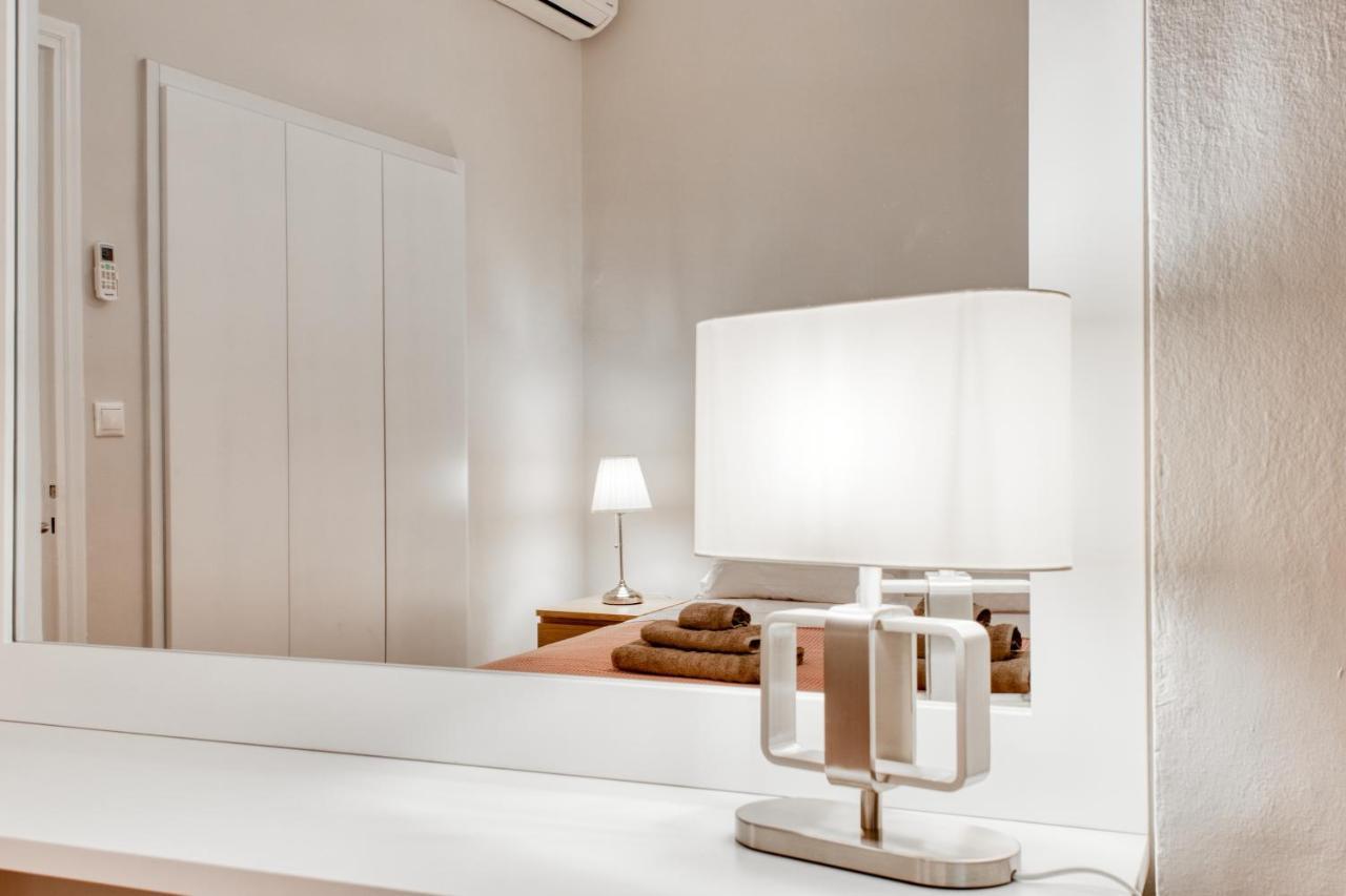 Modern 2-Bedroom Apt, 200M From The Acropolis Atény Exteriér fotografie