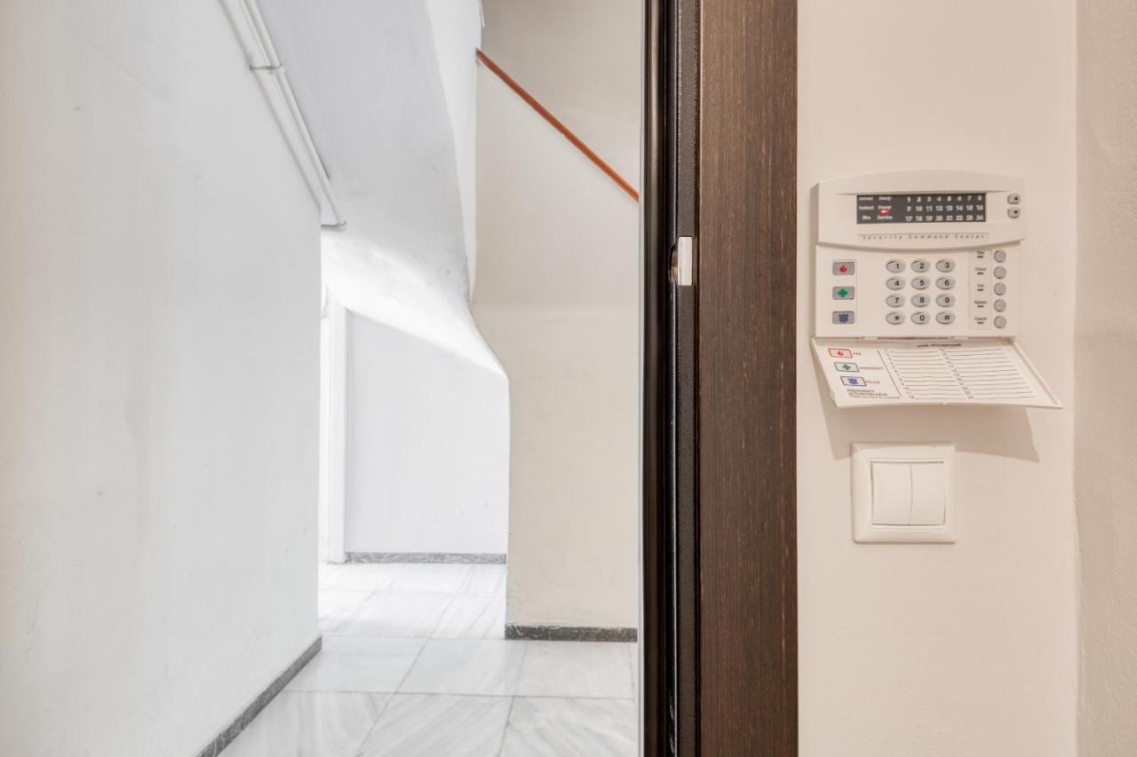 Modern 2-Bedroom Apt, 200M From The Acropolis Atény Exteriér fotografie